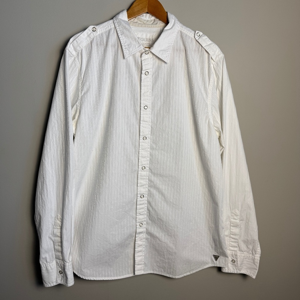 GUESS Men's Jacquard Long Sleeve Snap Up Dress Shirt White XXL Shoulder Strap